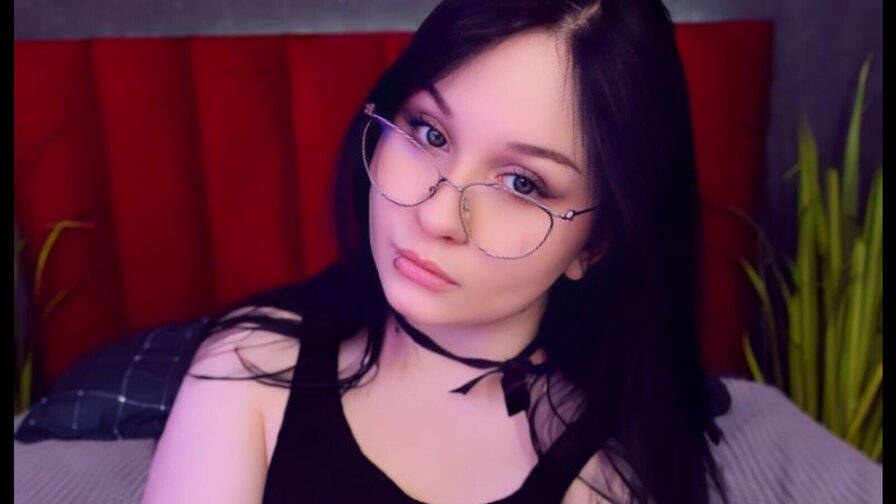 Free Live Sex Chat With AuroraRey