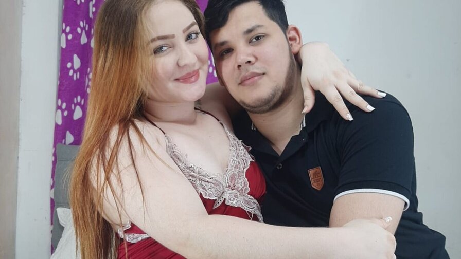 Free Live Sex Chat With SusejAndMax