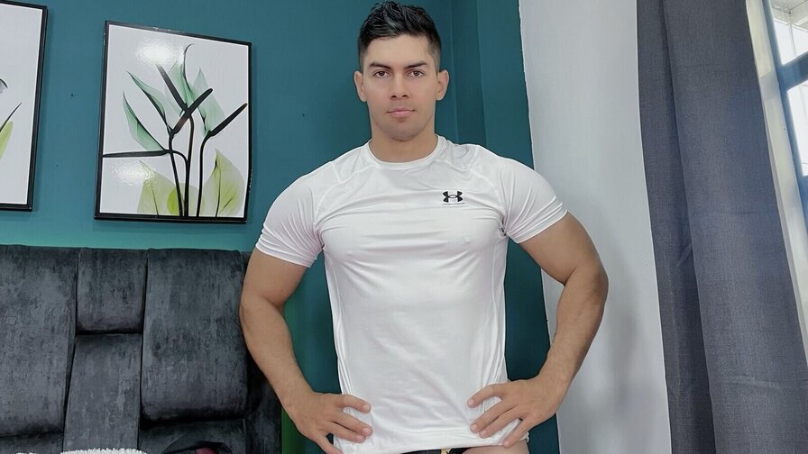Free Live Sex Chat With ZackaryHeart