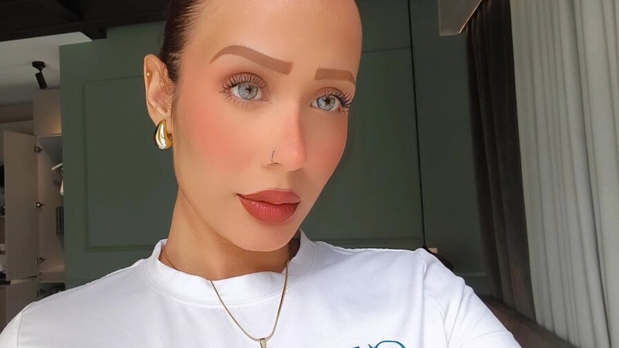 Free Live Sex Chat With AdrianaRossetti