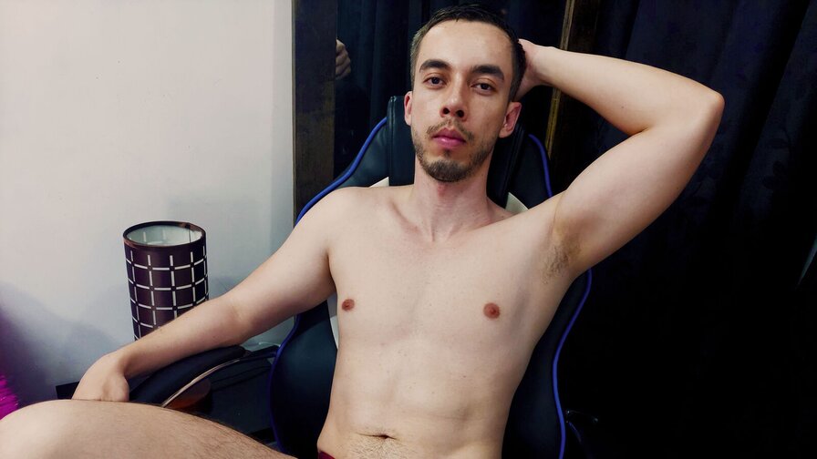 Free Live Sex Chat With AlexandreDubois