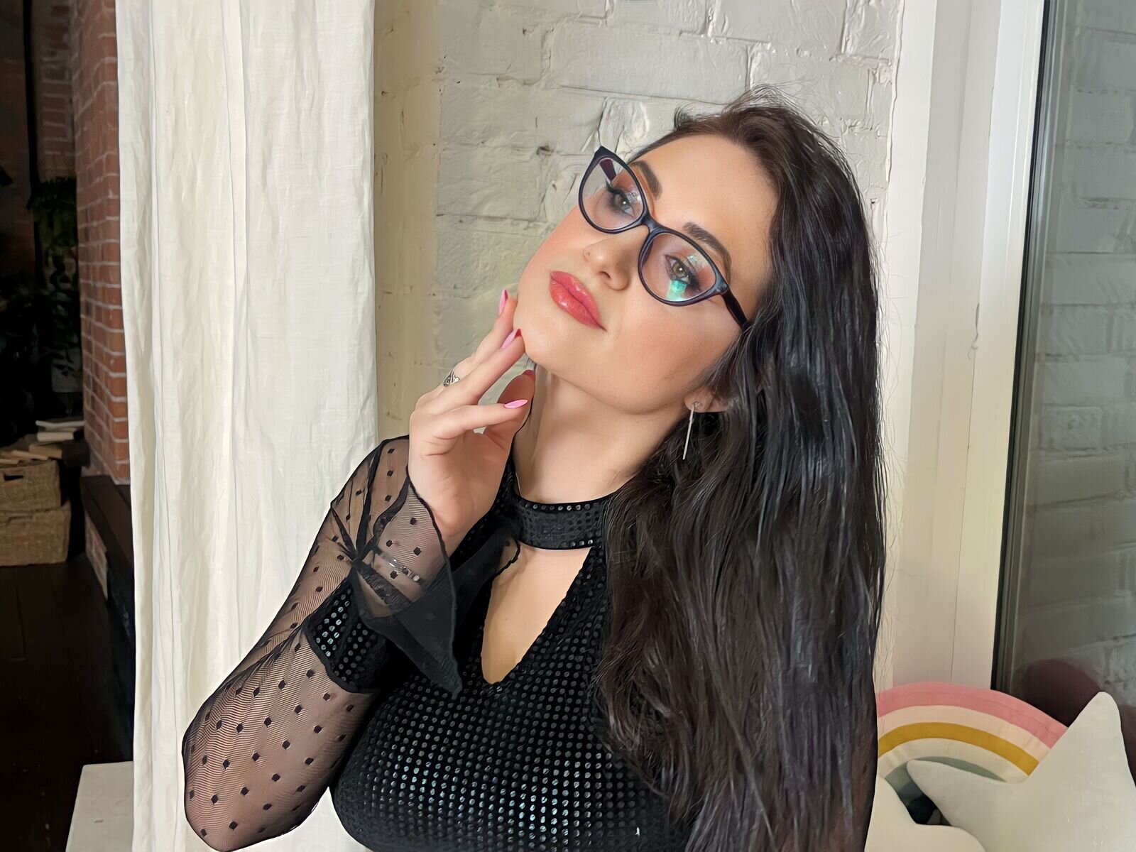 Free Live Sex Chat With AlicaParker
