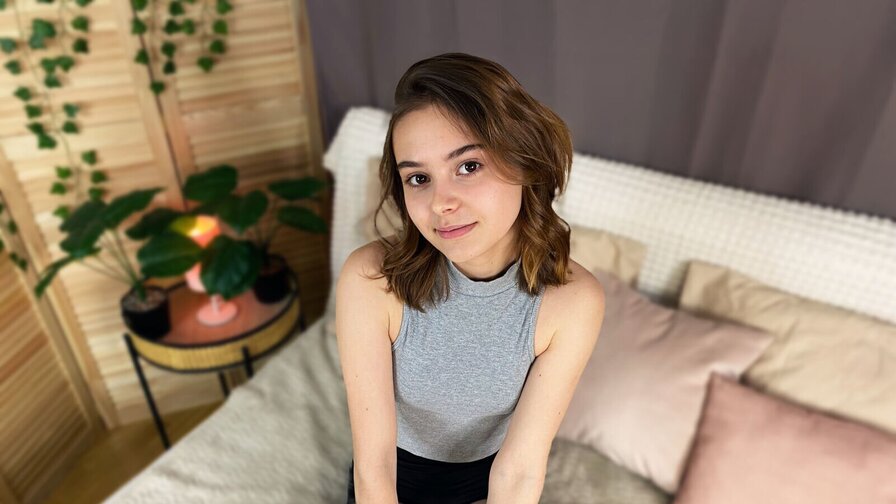 Free Live Sex Chat With AliceHimmer