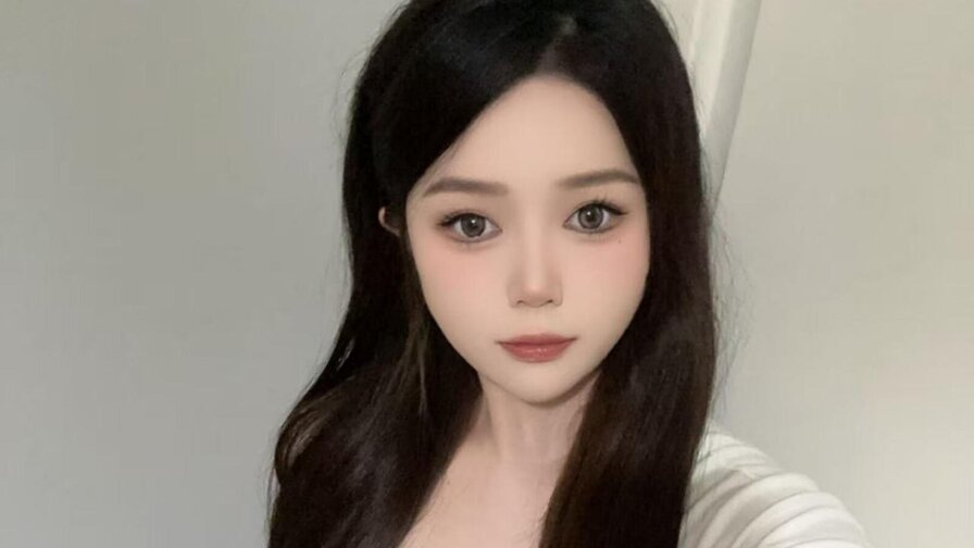 Free Live Sex Chat With AlisaAnnar