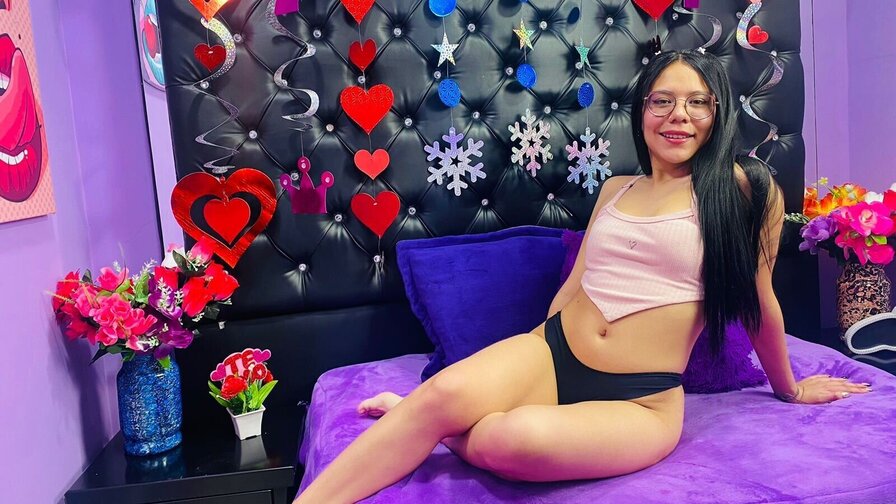 Free Live Sex Chat With AmbarOwenn