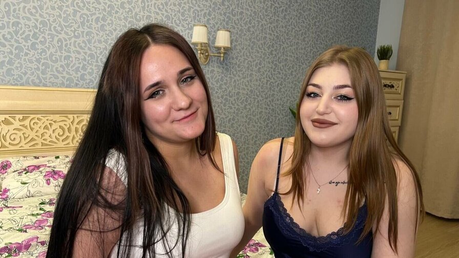 Free Live Sex Chat With AugustaAndBree