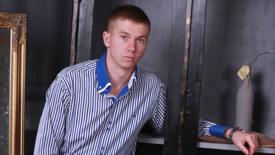 Free Live Sex Chat With badboynight