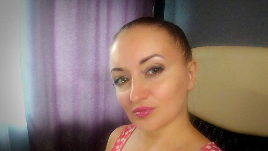 Free Live Sex Chat With BettyDunaway