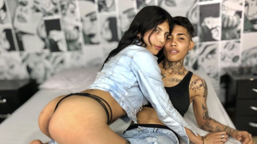 Free Live Sex Chat With BrittanyAndKhloe