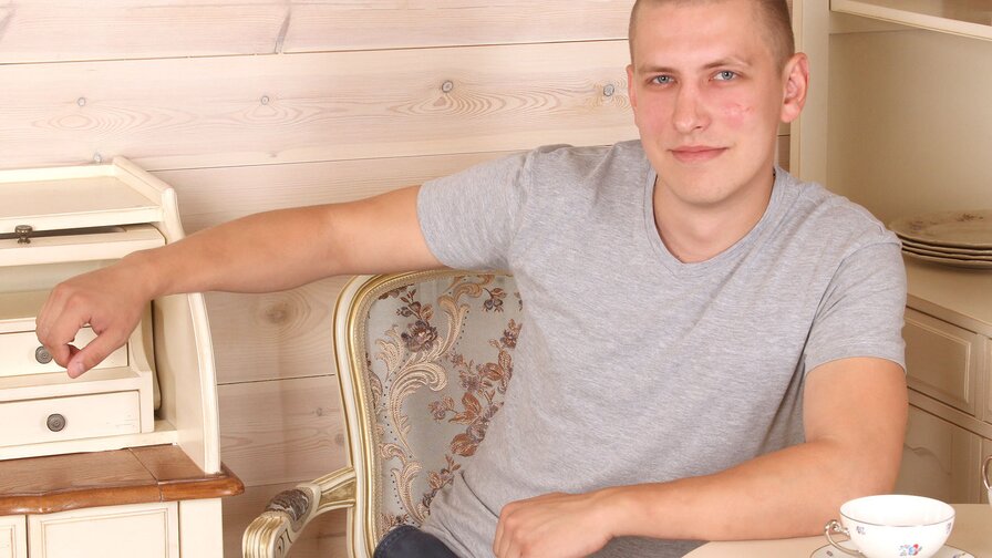 Free Live Sex Chat With ColinDave