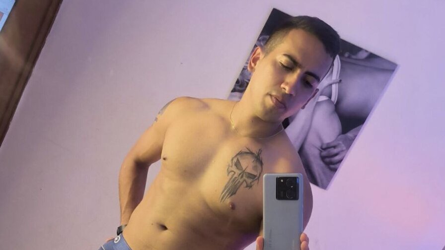 Free Live Sex Chat With CristianBlade