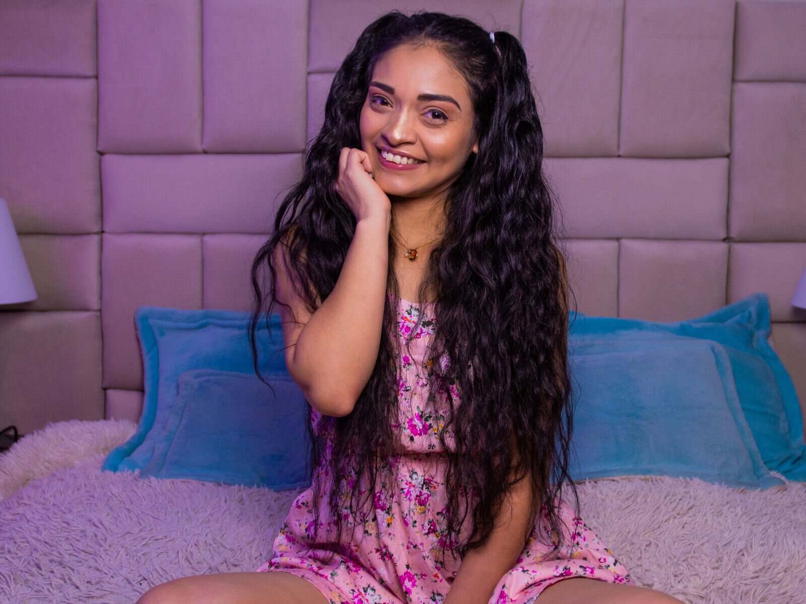 Free Live Sex Chat With DalilaHamill