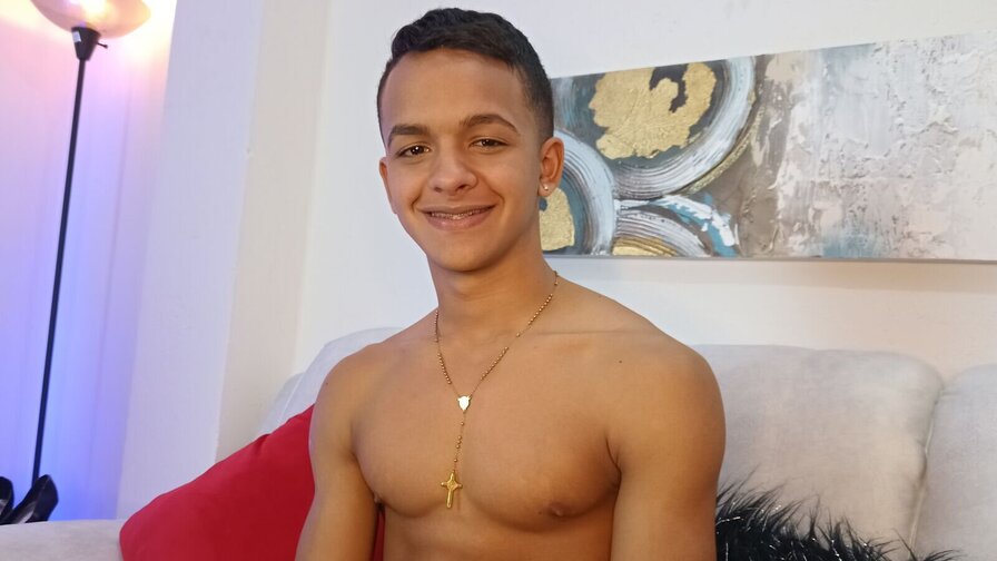 Free Live Sex Chat With DanielRestrepo