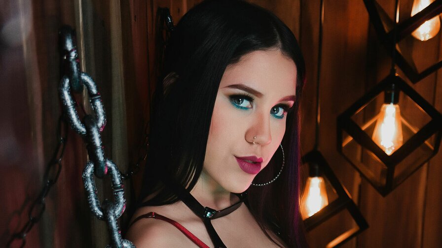 Free Live Sex Chat With DessyDeMarco