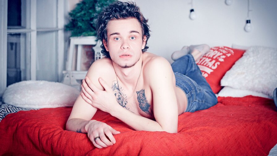 Free Live Sex Chat With DinoAlpino