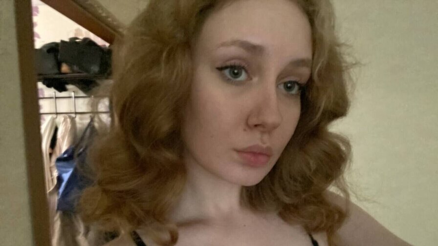 Free Live Sex Chat With DoraOashey