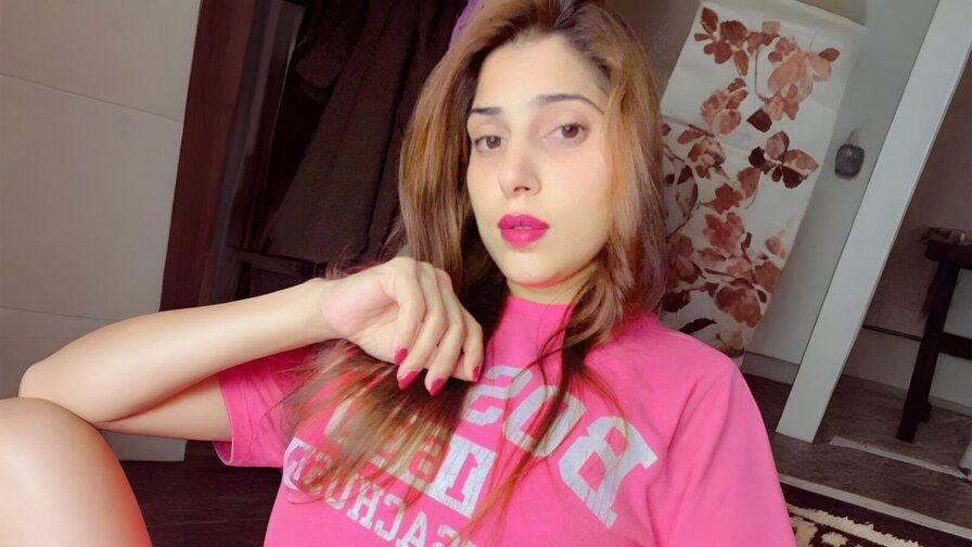 Free Live Sex Chat With ElsaEmily