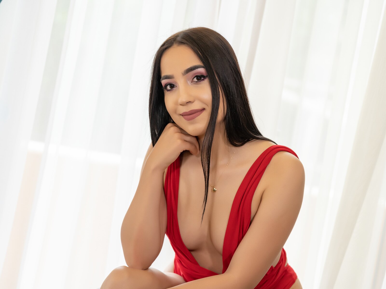 Free Live Sex Chat With GiuliaBelotti