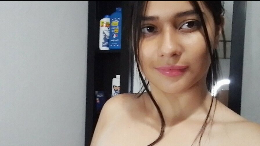Free Live Sex Chat With GomezJulieth