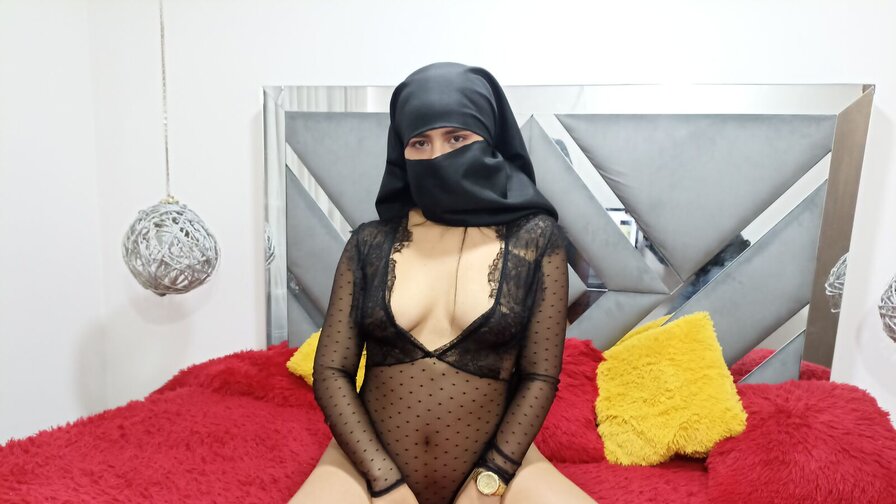 Free Live Sex Chat With HaidarZahir