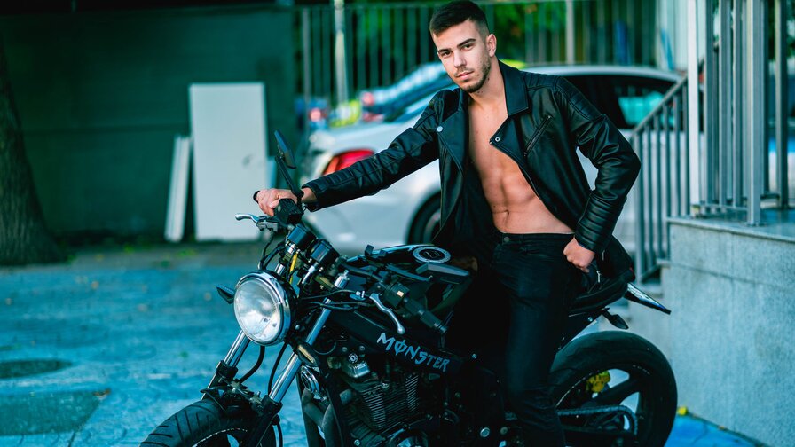 Free Live Sex Chat With HansStone