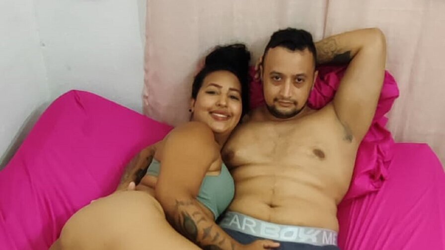 Free Live Sex Chat With HarukaAndAsher
