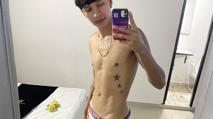 Free Live Sex Chat With HayenSarmiento