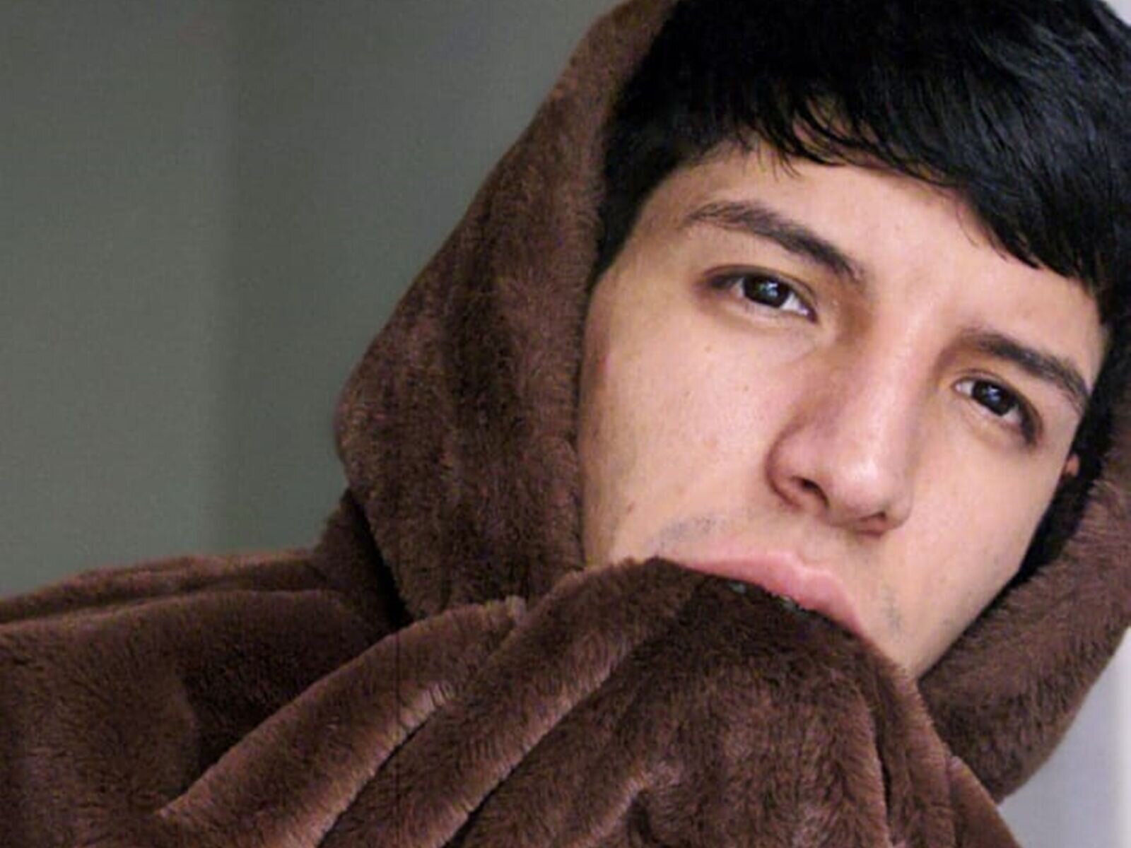 Free Live Sex Chat With IsaacWest