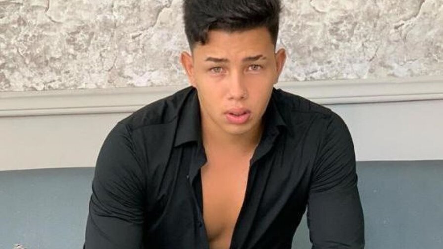 Free Live Sex Chat With JackOrtiz