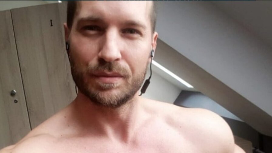 Free Live Sex Chat With JasonNN