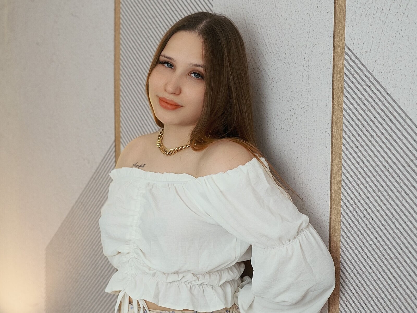 Free Live Sex Chat With KatrinBlare