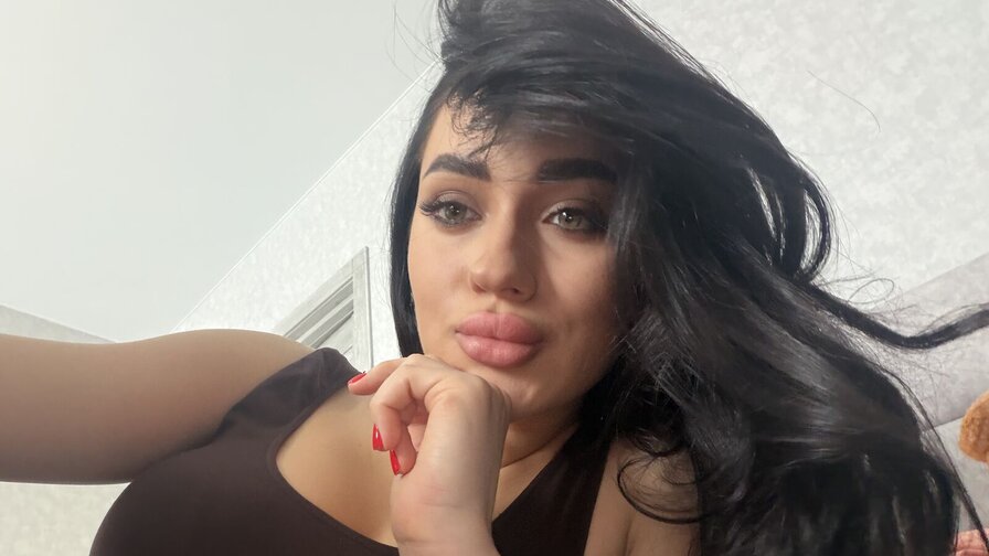 Free Live Sex Chat With KatyaSol