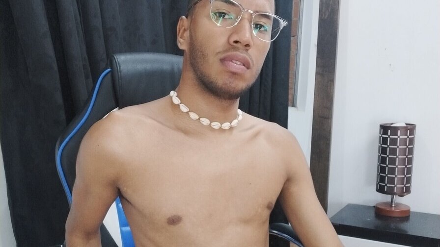 Free Live Sex Chat With KenaiWalker