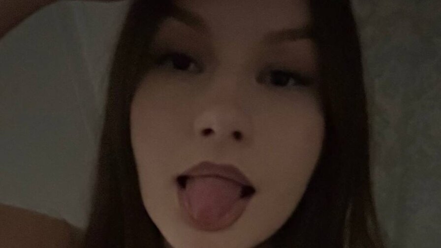 Free Live Sex Chat With KindraMalveaux