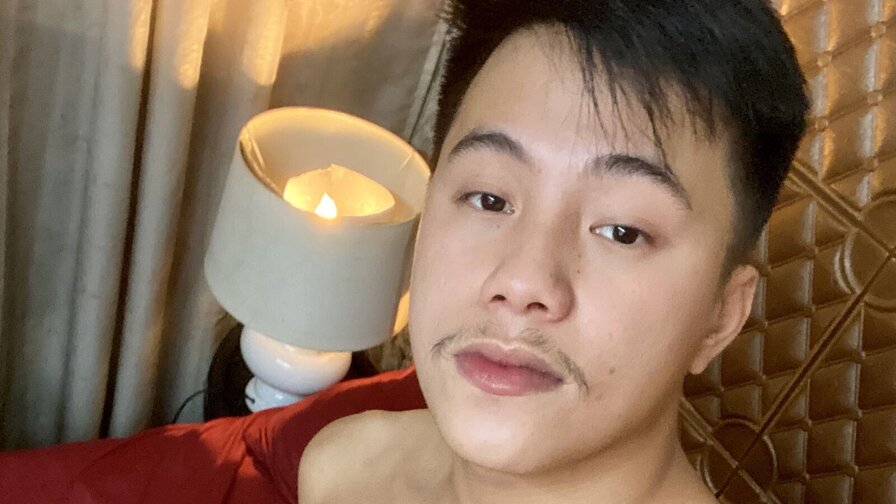 Free Live Sex Chat With KirbyRoberts