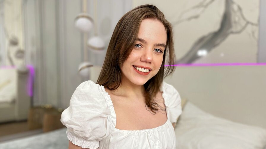 Free Live Sex Chat With LilySimon