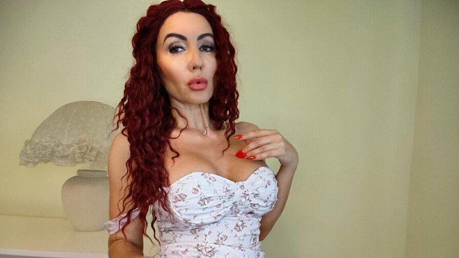 Free Live Sex Chat With LissaCass