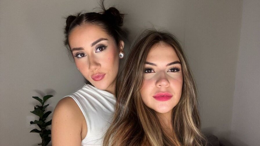 Free Live Sex Chat With LunaAndFyre