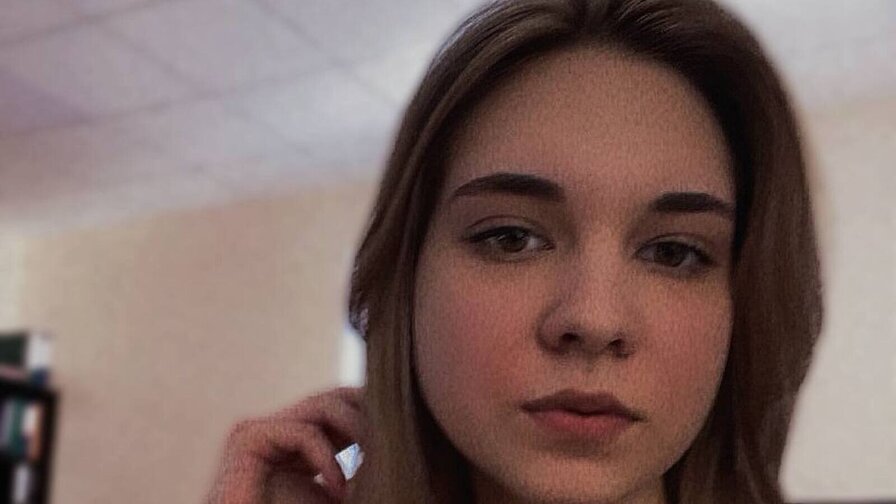 Free Live Sex Chat With LynHeldreth