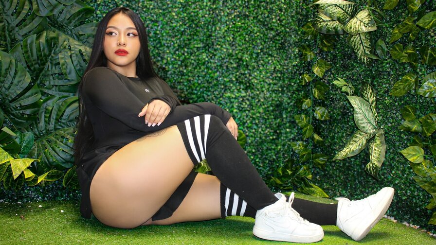 Free Live Sex Chat With MarianaVargas
