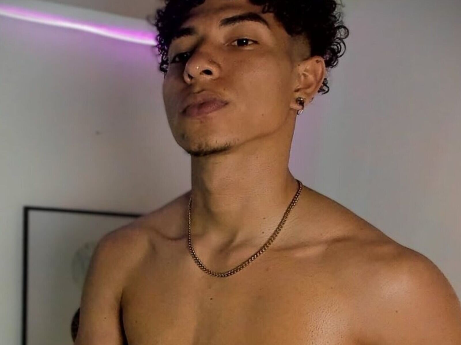 Free Live Sex Chat With MikeBastiaan