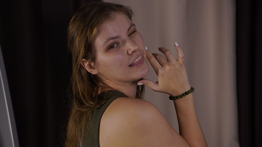 Free Live Sex Chat With MinervaBryson