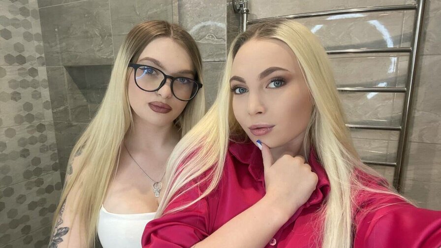 Free Live Sex Chat With OdelynAndFancy
