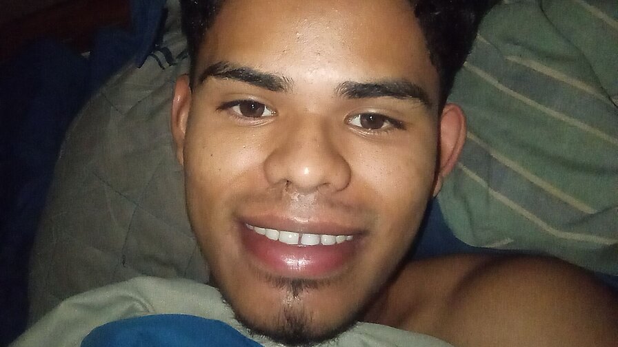 Free Live Sex Chat With OscarVasquez