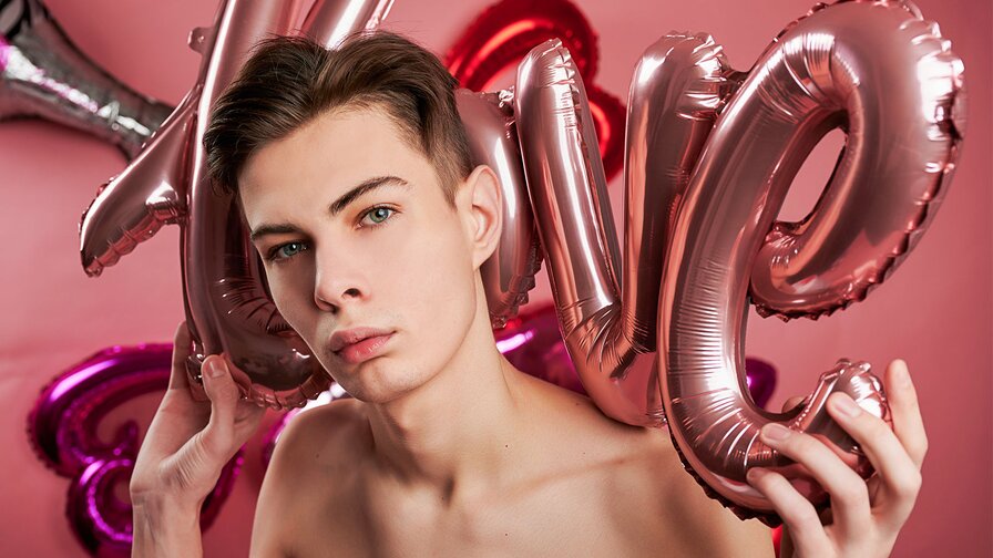 Free Live Sex Chat With RenaldoSi