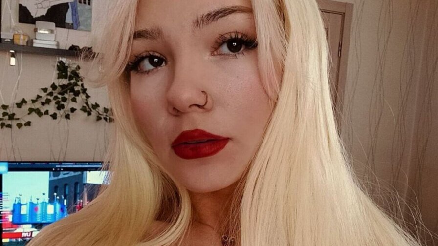 Free Live Sex Chat With SandraReal