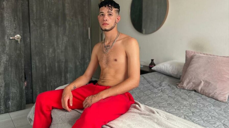 Free Live Sex Chat With SebastianWild