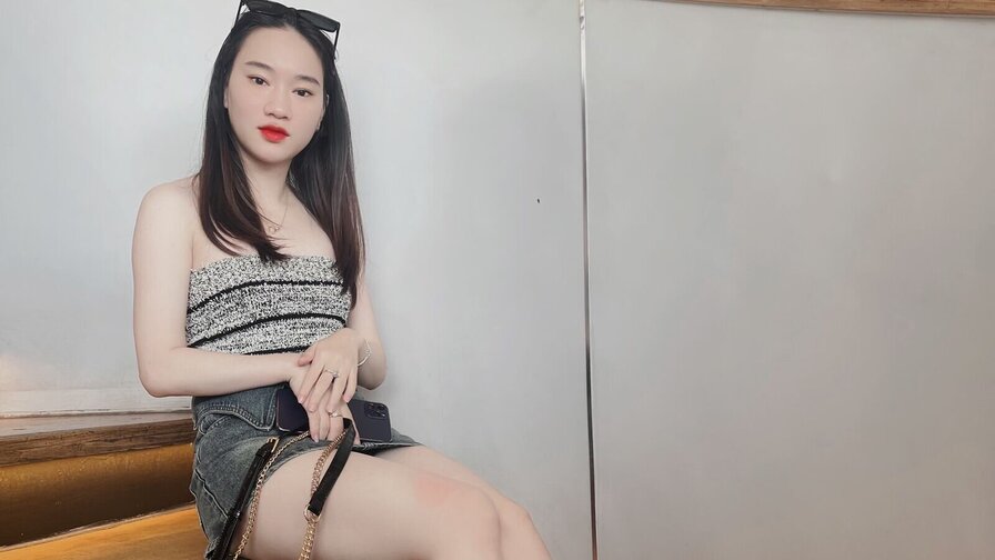 Free Live Sex Chat With SophiaLyly