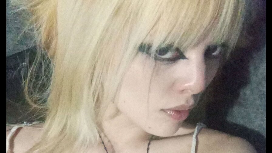 Free Live Sex Chat With SusaneSanchez