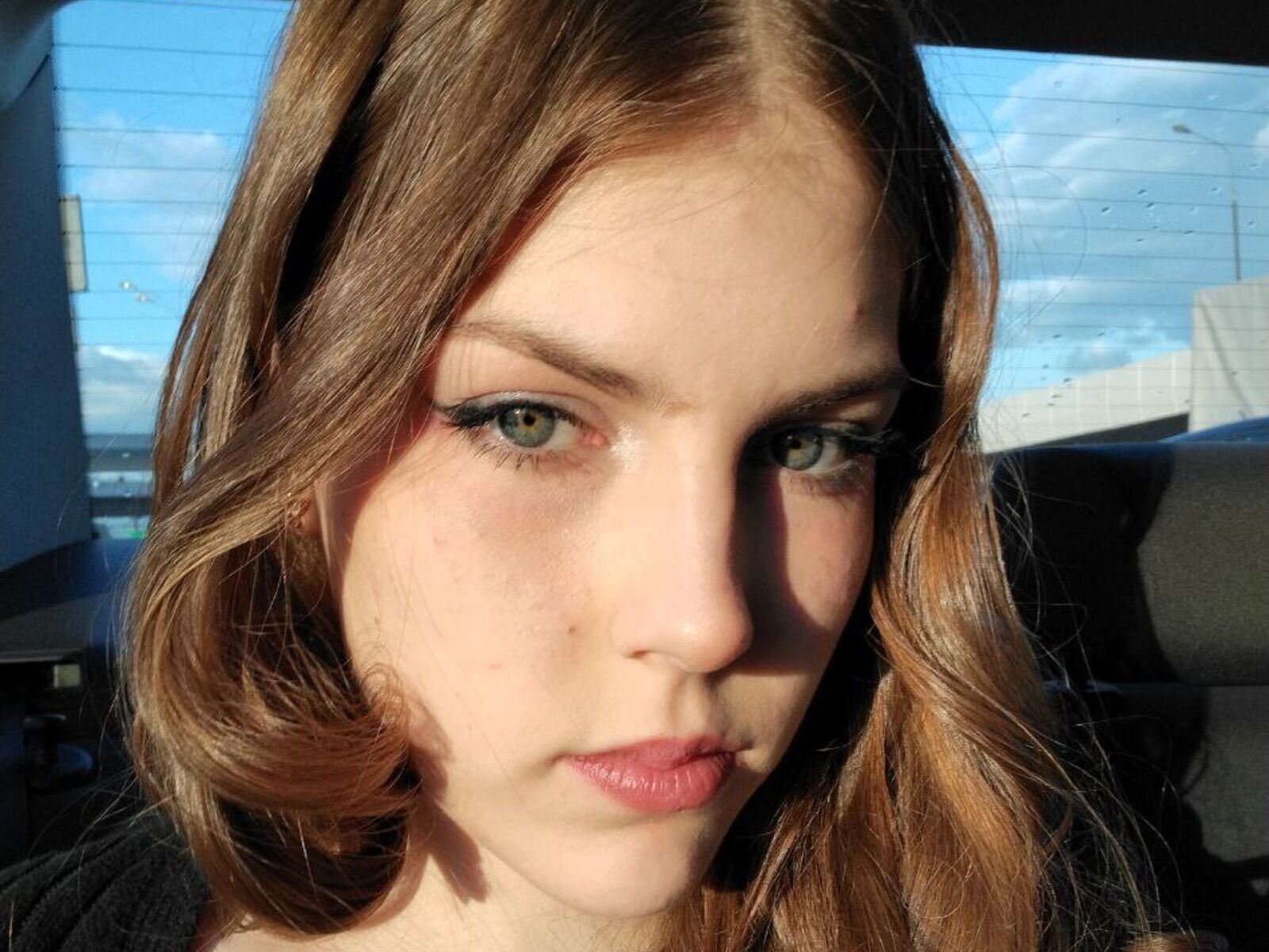 Free Live Sex Chat With TheaBurks